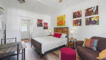 1 chambre, fer et planche Ă repasser, Wi-Fi, draps fournis