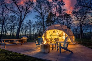 Outdoor dining - Geo Dome at Big Rock Creek! (Saint Croix Falls)