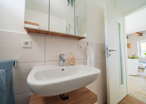 Ferienhaus | Badezimmer