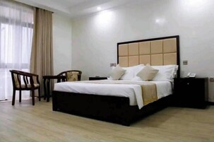 Decoración personalizada, muebles diferentes y wifi gratis 