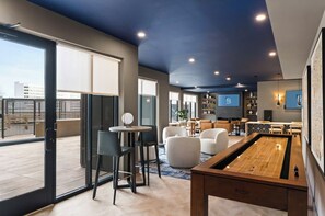 エグゼクティブ ラウンジ