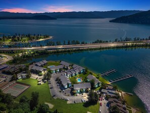 المنشأة من الخارج