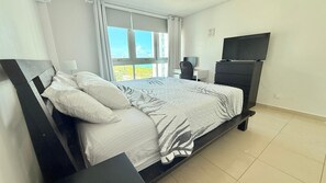 1 bedroom, iron/ironing board, travel cot, WiFi