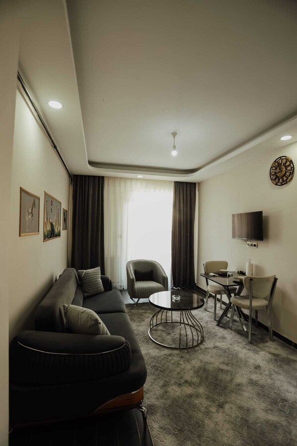Standard Condo, Balcony, City View | 2 bedrooms, iron/ironing board, free WiFi - Gold Rezidanas (Nevsehir)