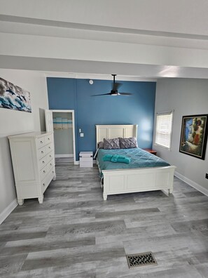 3 Schlafzimmer, Bügeleisen/Bügelbrett, WLAN, Bettwäsche