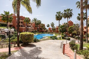 Imagen sin descripción, 5 de 33, botón