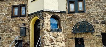 Charming vacation apartment in a historic setting - close to the Schwarzenberg forest stage