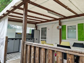 Outdoor dining - Mobile home (Agde)