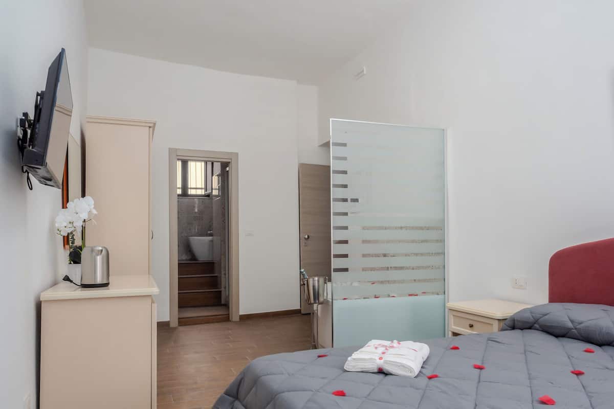 Deluxe tweepersoonskamer, balkon | Gratis wifi