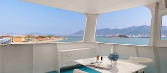 Voco Lianyungang Star Of Haizhoubay by IHG