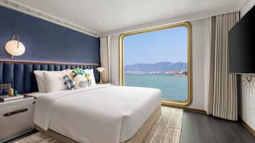 Suite, 1 Bedroom | 1 bedroom, premium bedding, down comforters, free minibar items