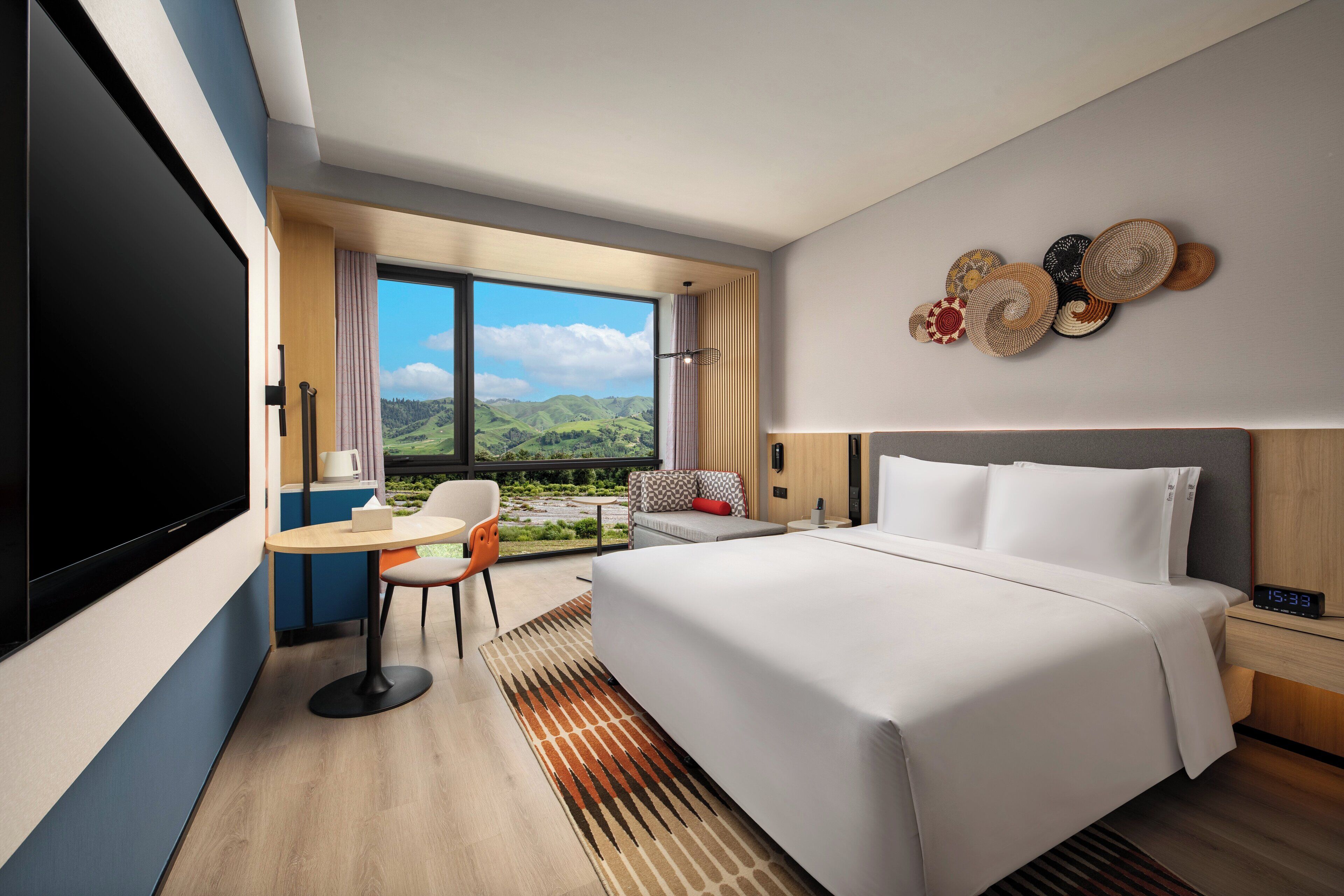 Premium bedding, down comforters, in-room safe, desk