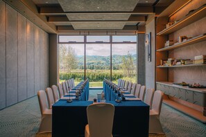 Meeting facility - Holiday Inn Express Nalati by IHG (Xinyuan)