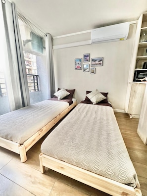 1 chambre, fer et planche à repasser, Wi-Fi, draps fournis