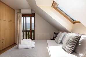 3 chambres, fer et planche à repasser, lit parapluie, Wi-Fi