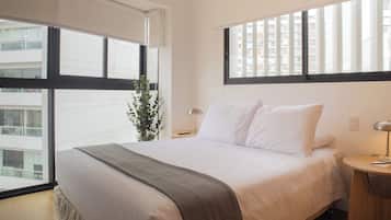 Apartment (705) | 1 bedroom, iron/ironing board, free WiFi