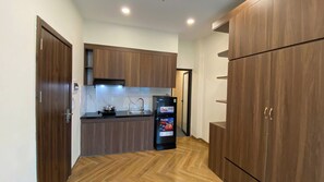 Superior Studio, City View | Dapur peribadi | Alat memasak/pinggan mangkuk/perkakas dapur 