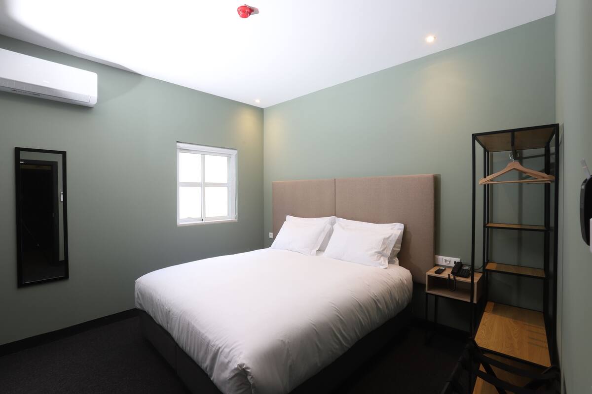 Soundproofing, iron/ironing board (on request), WiFi (free), bed sheets
