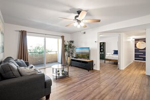 3 quartos, ferros/tábuas de passar roupa, Wi-Fi, roupa de cama