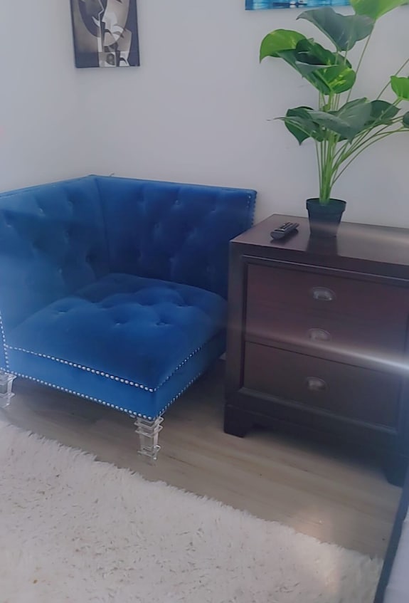 Modern Suite Near Hamilton Airport - Hamilton