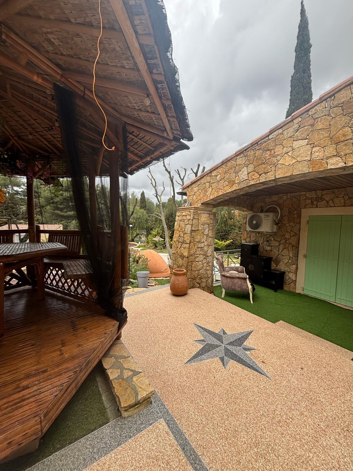 Restauration extérieure