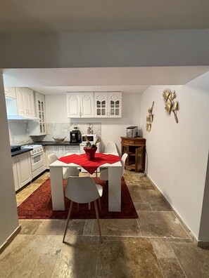 Dining - Melrose - Loft with master suite (Sanary-sur-Mer)