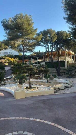 Property grounds - Melrose - Loft with master suite (Sanary-sur-Mer)