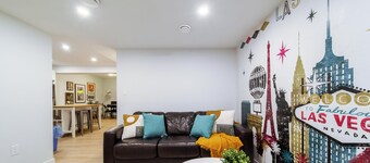 Private Suite w/ Full Kitchen, In-Suite Laundry, Game Area • Sleeps 4