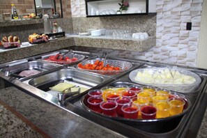 Petit déjeuner continental compris tous les jours