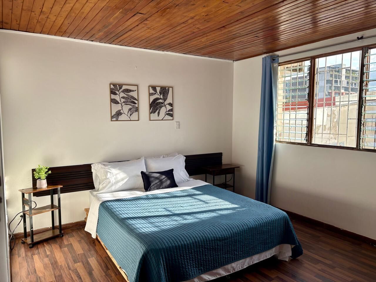 Standard Room | Free WiFi, bed sheets