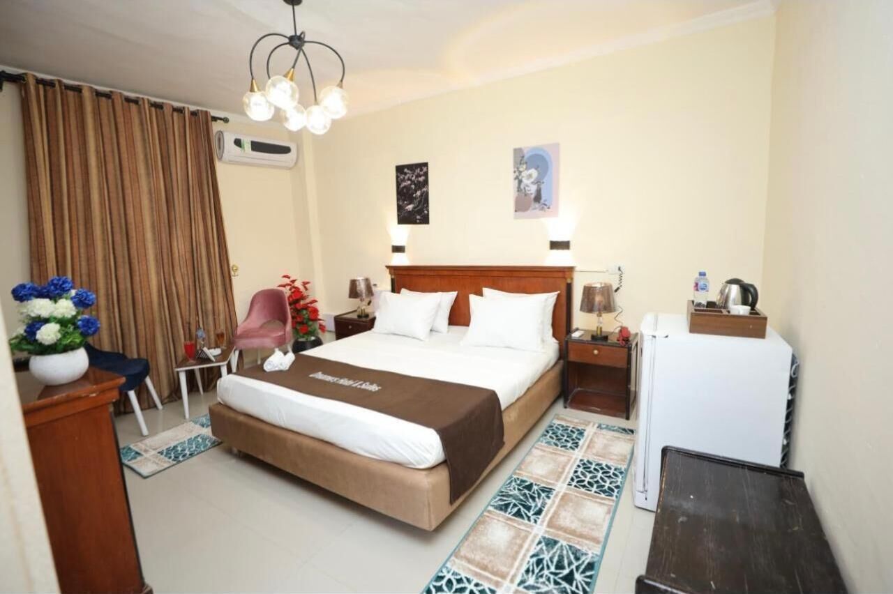 Photo - Dreamers Hotel