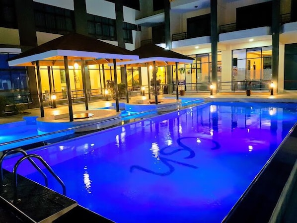 Interior detail - Cold Springs Hotel (Homa Bay)