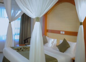 Free WiFi, bed sheets - Cold Springs Hotel (Homa Bay)