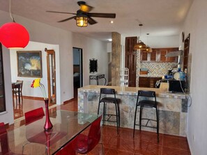 Comfort House, Beach View | Dining room - Casa Columpios playa alberca terraza familiar (Progreso)