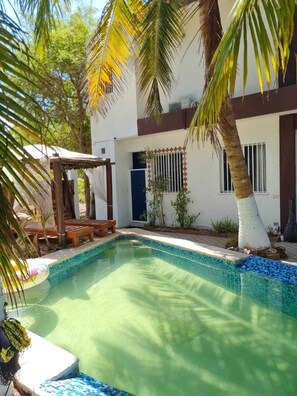 Outdoor pool - Casa Columpios playa alberca terraza familiar (Progreso)