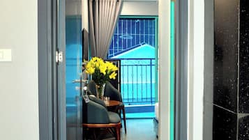 Luxury Studio, Balcony, City View | Minibar, desk, soundproofing, free WiFi