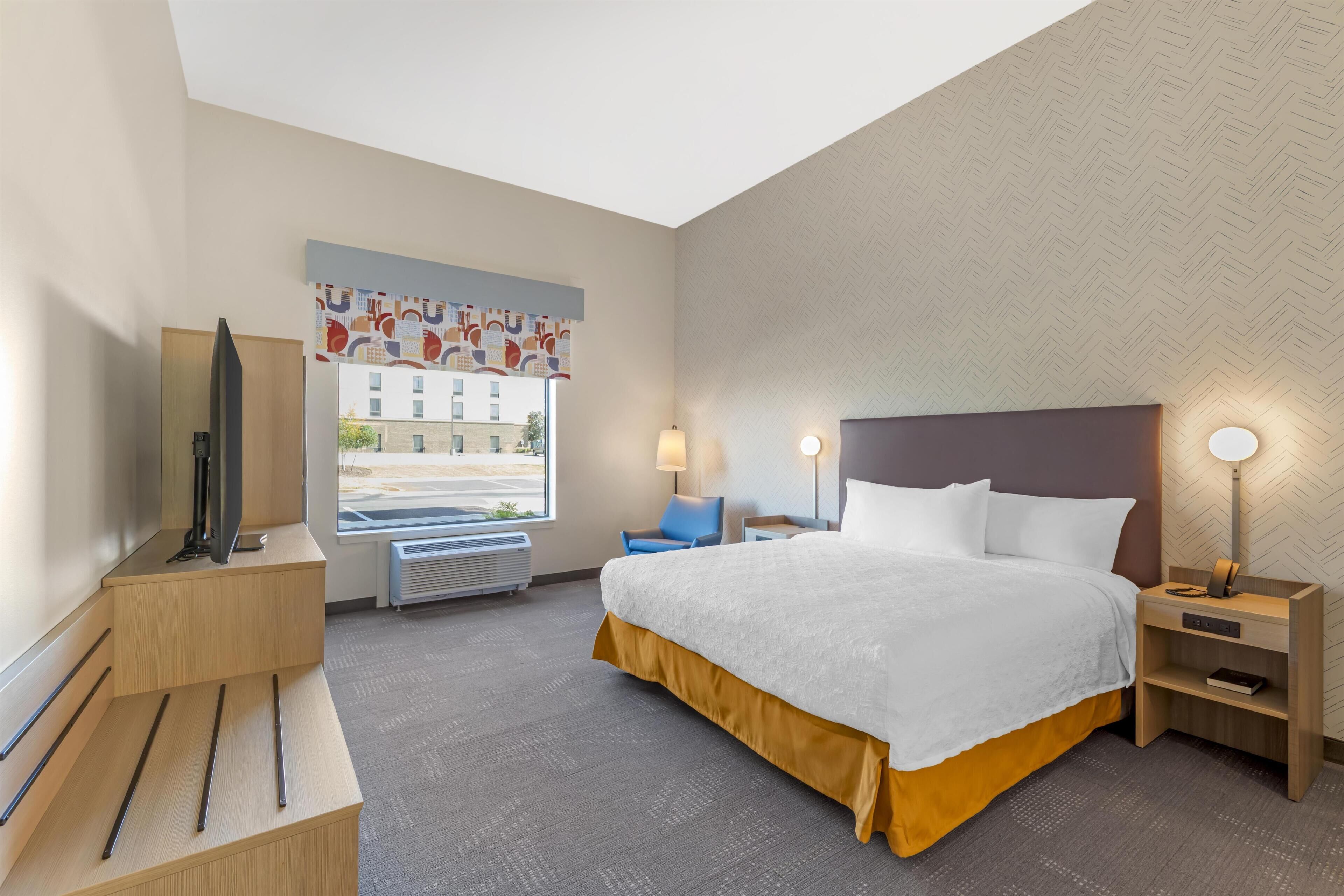 Studio Suite, 1 King Bed, Accessible (Hearing)