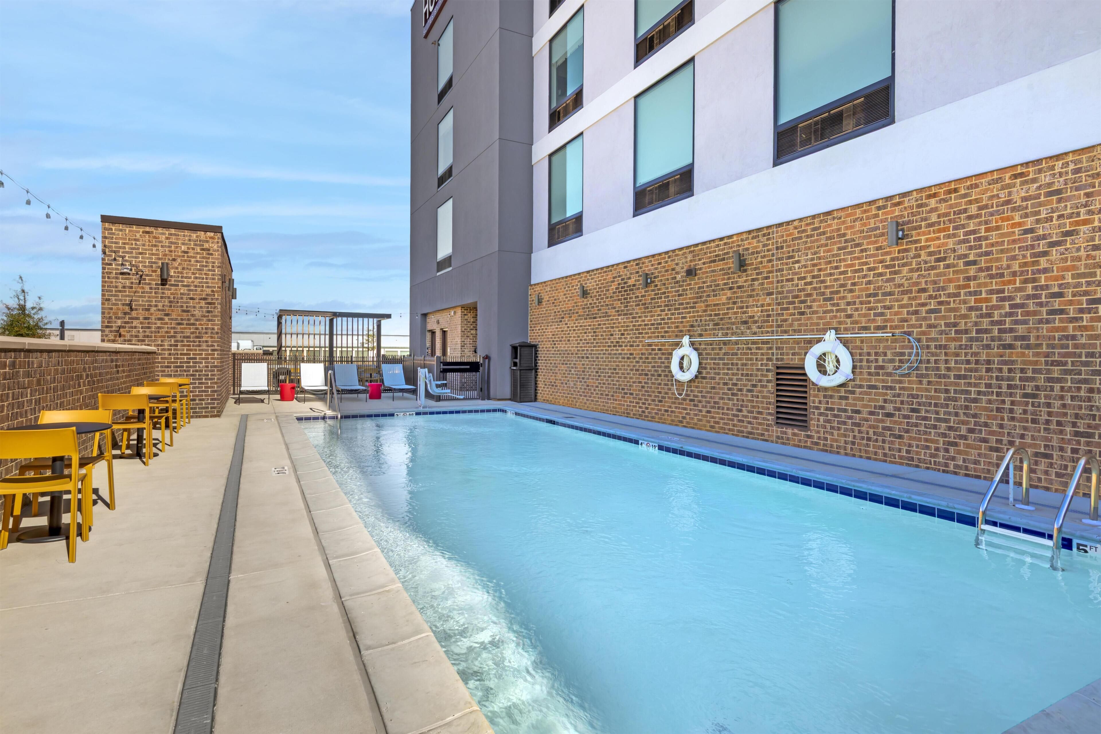 Seasonal outdoor pool