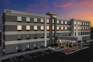 Exterior - Home2 Suites By Hilton El Paso East Loop 375 (El Paso)