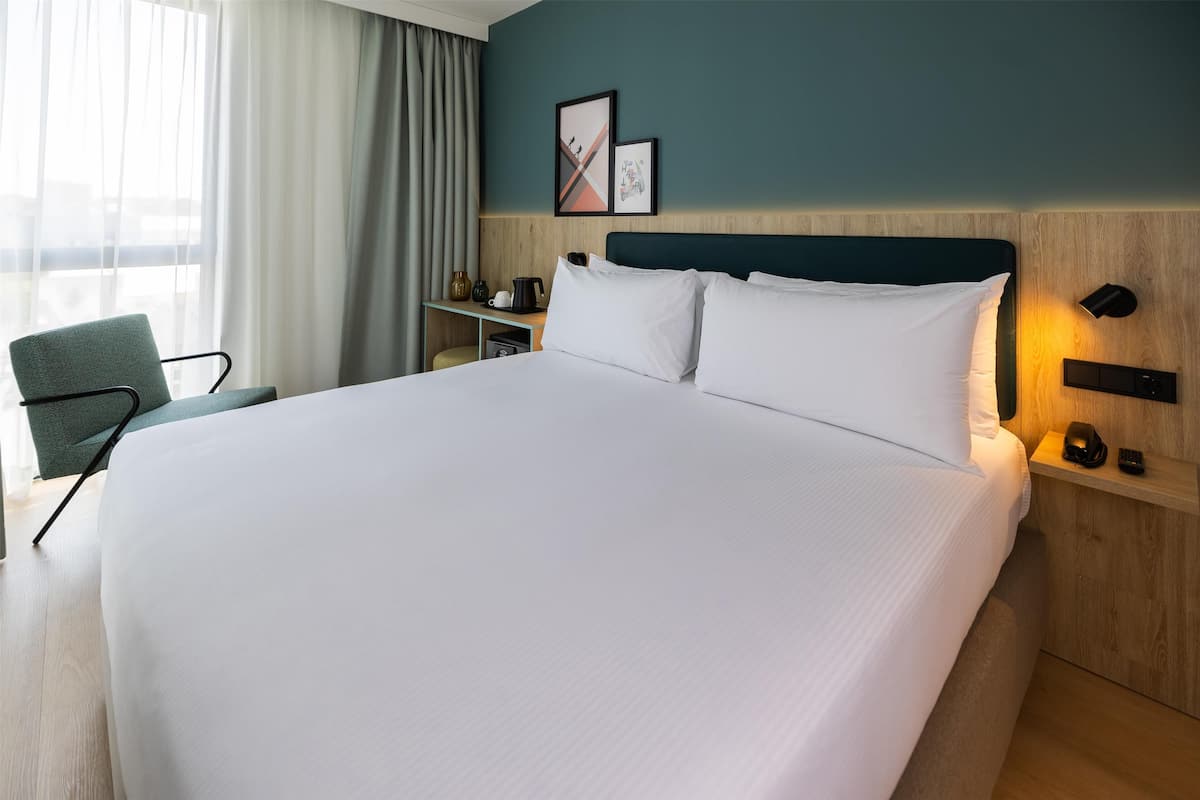 Habitación, 1 cama de matrimonio grande | Wifi gratis