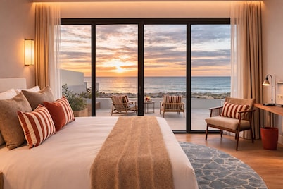 Marina Baie des Anges Hotel, Curio Collection by Hilton