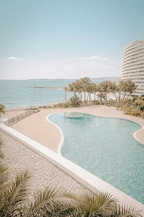 Exterior - Marina Baie des Anges Hotel, Curio Collection by Hilton (Villeneuve-Loubet)