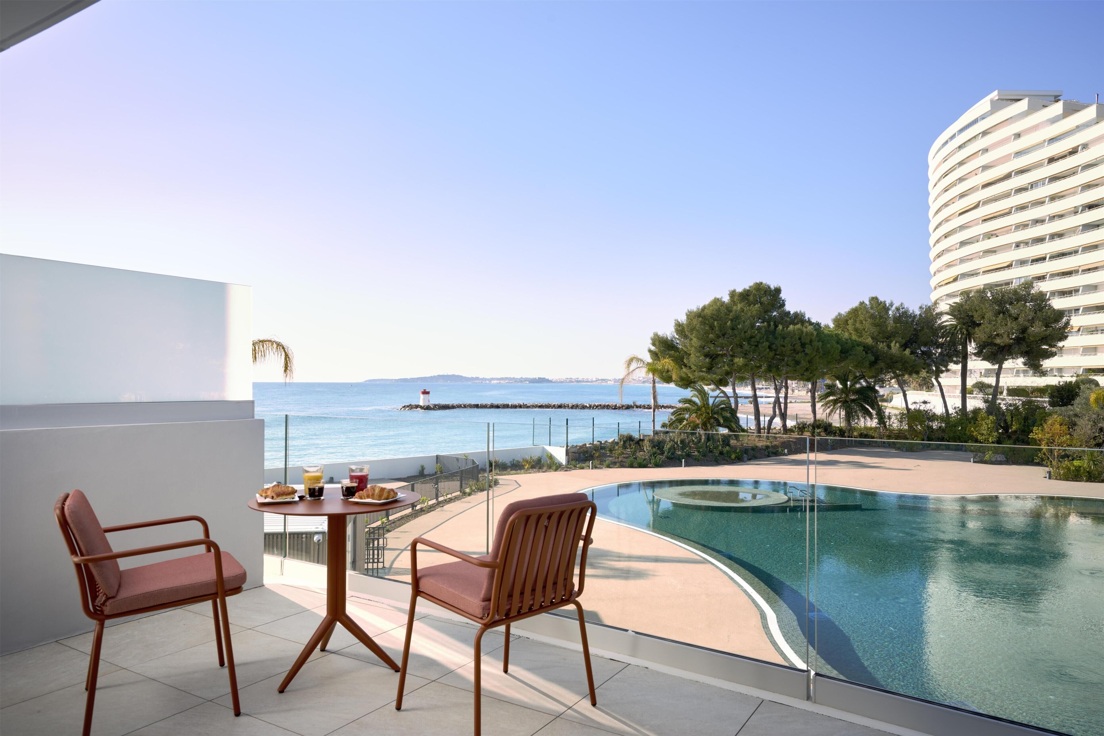 디럭스룸, 킹사이즈침대 1개, 석호 전망 | 객실에서 보이는 전망