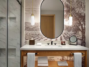 Hair dryer, towels, soap, shampoo - The Ava Hotel Paso Robles, Curio Collection By Hilton (Paso Robles)