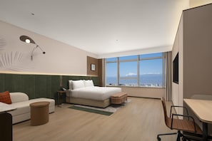 Deluxe Room, 1 King Bed