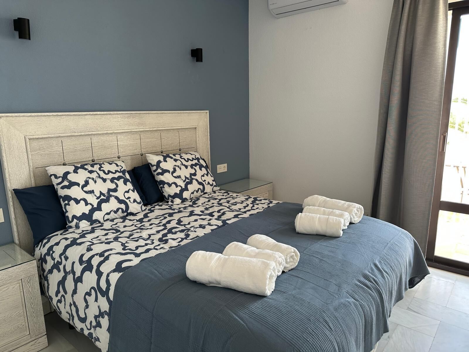 4 Schlafzimmer, Bügeleisen/Bügelbrett, WLAN, Bettwäsche