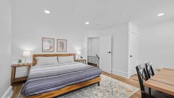 4 bedrooms, iron/ironing board, free WiFi, bed sheets