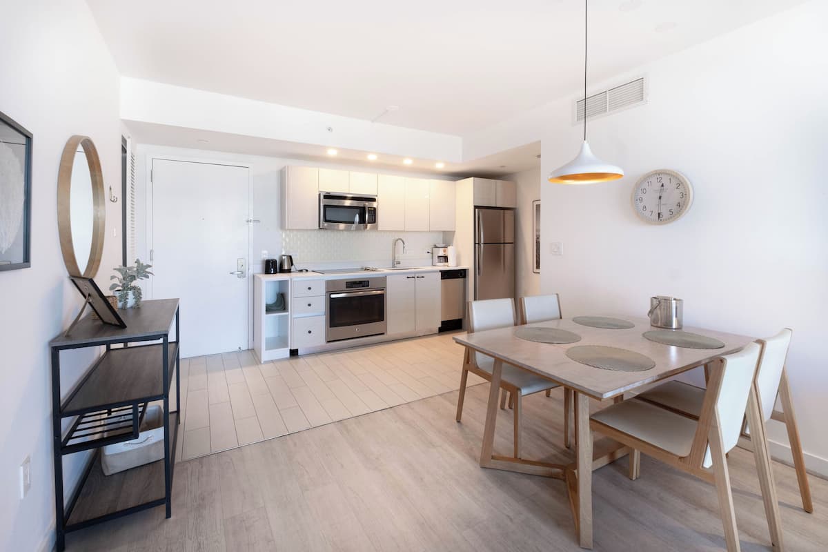 Deluxe Apartment, Non Smoking, Balcony | Living area