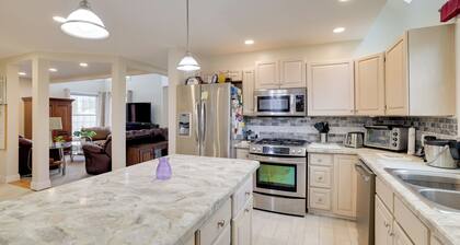 3 Mi to Beach: Golfer's Paradise in Lake View!