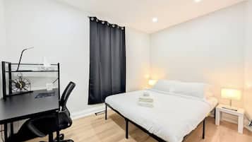 2 bedrooms, iron/ironing board, WiFi, bed sheets